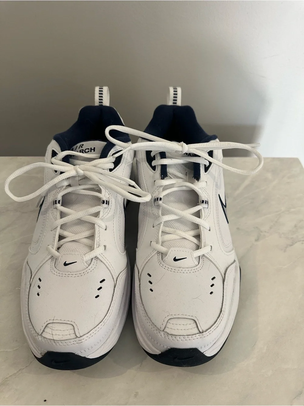 Nike Air Monarch IV Training Shoes – Size 10 Men's